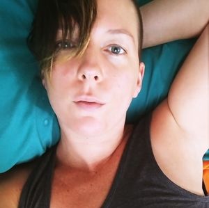 Hi I'm Lo! I Swear I Know How To Smile